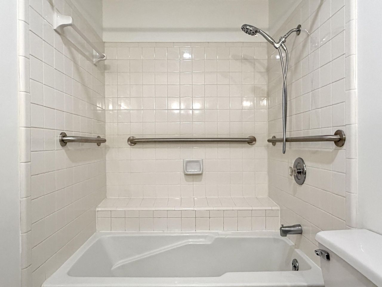 1128 Windsome Place Photo 42