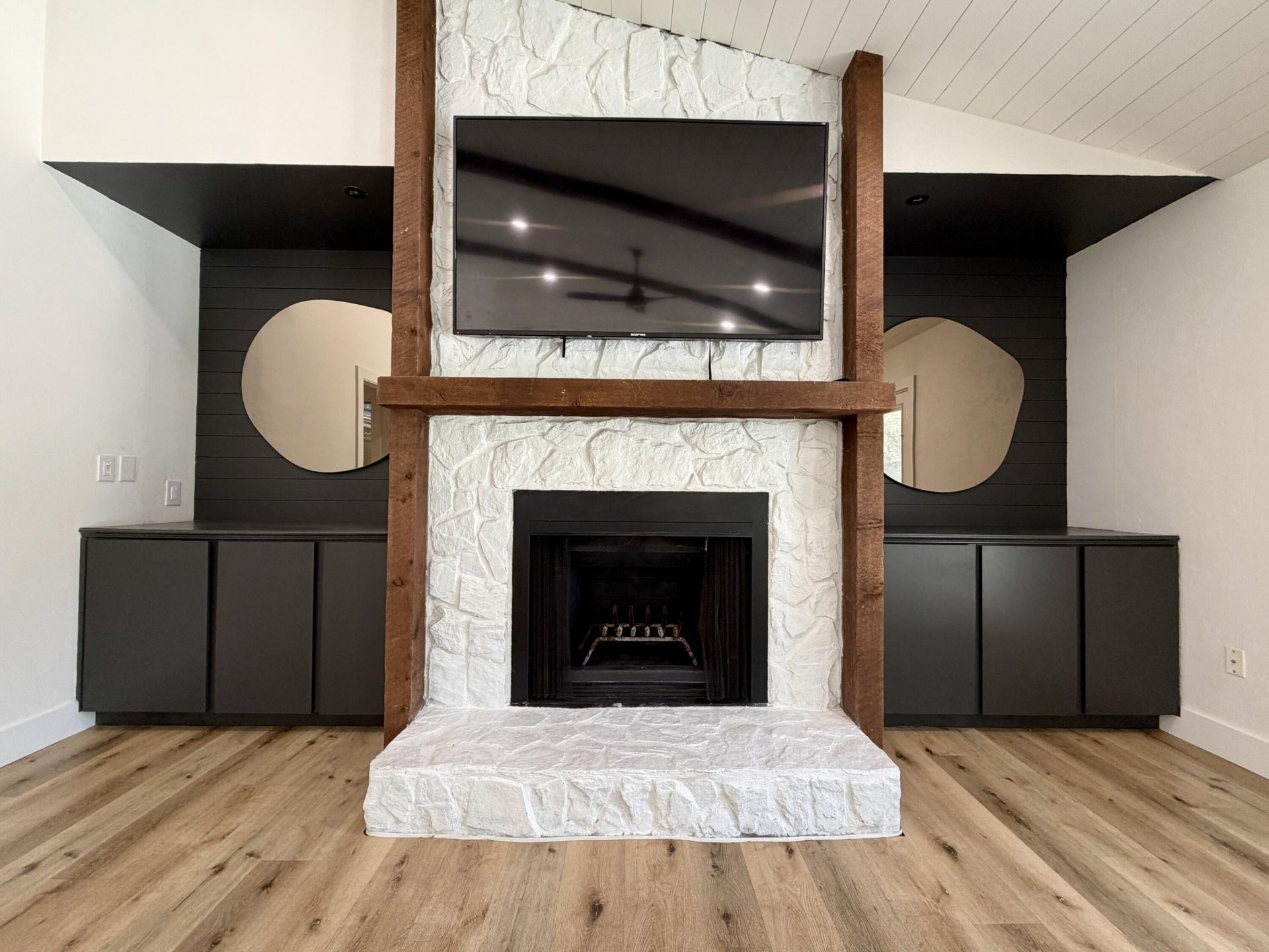 1128 Windsome Place Photo 9