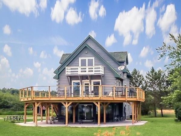 3044 Big Bay Rd, La Pointe, WI 54850