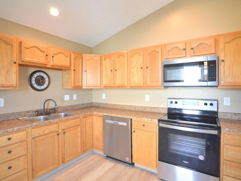 304 Brentwood Drive, Dry Ridge, KY 41035 Photo 12