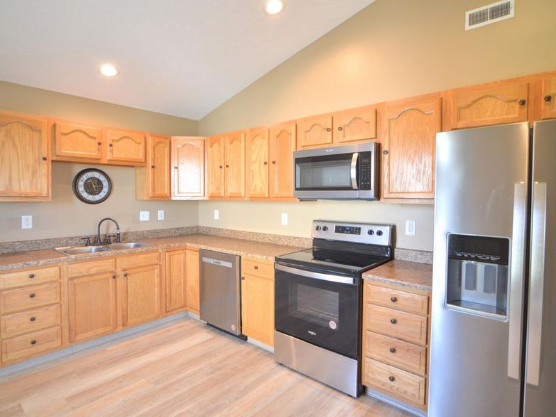 304 Brentwood Drive, Dry Ridge, KY 41035 Photo 9