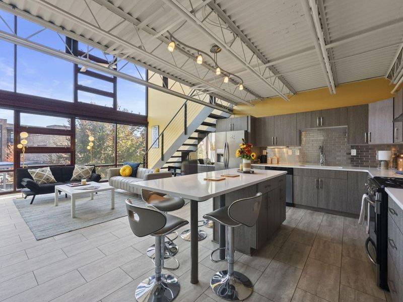 367 Auden Avenue, Unit 209, Columbus, OH 43215 Photo 1