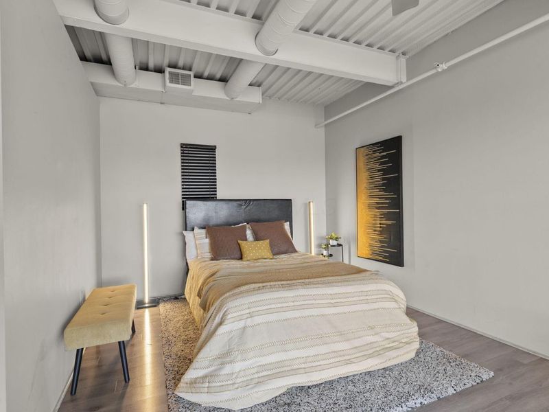 367 Auden Avenue, Unit 209, Columbus, OH 43215 Photo 12