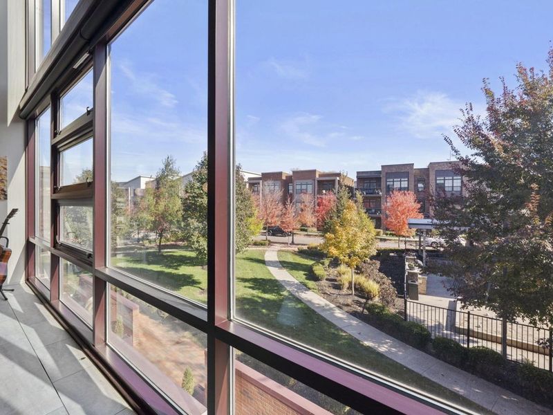 367 Auden Avenue, Unit 209, Columbus, OH 43215 Photo 18