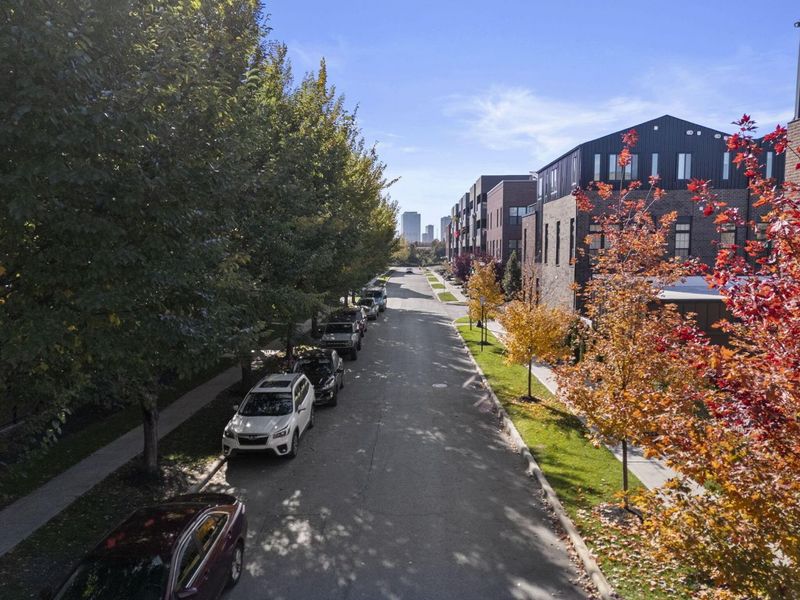 367 Auden Avenue, Unit 209, Columbus, OH 43215 Photo 32