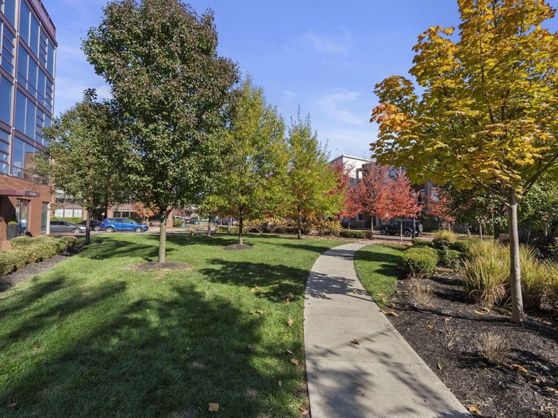 367 Auden Avenue, Unit 209, Columbus, OH 43215 Photo 39