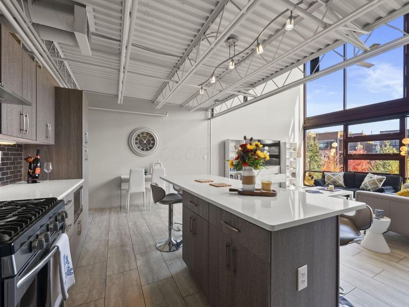 367 Auden Avenue, Unit 209, Columbus, OH 43215 Photo 7