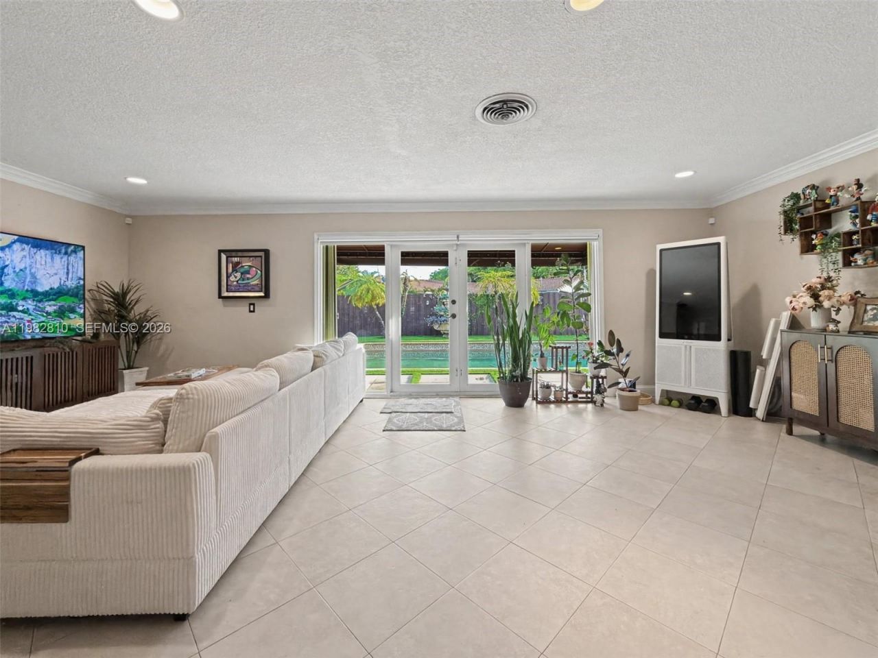 6726 Orchid Dr , Miami Lakes, FL 33014 Photo