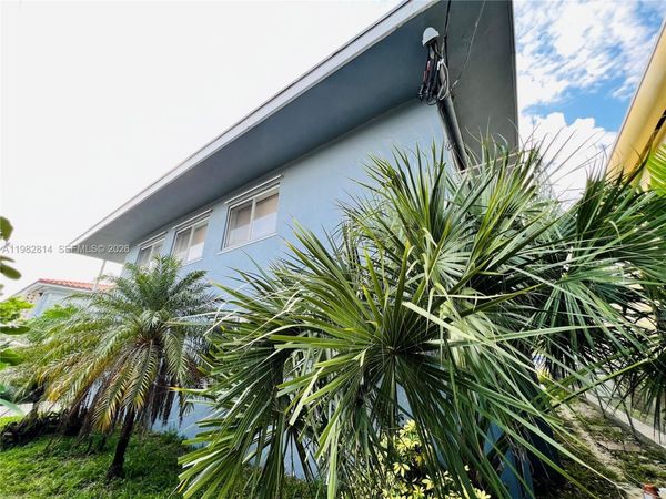 2033 Calais Dr , Unit 8, Miami Beach, FL 33141