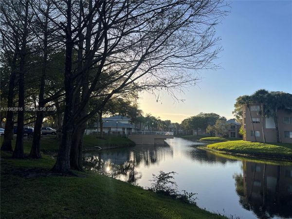 9777 Westview Dr , Unit 1128, Coral Springs, FL 33076