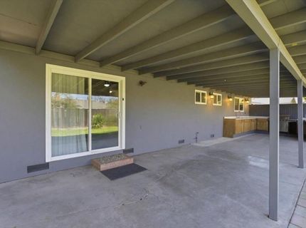 209 Tokay Ave, Modesto, CA 95350 Photo