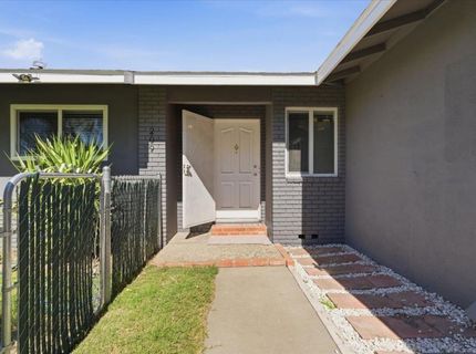 209 Tokay Ave, Modesto, CA 95350 Photo