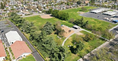 209 Tokay Ave, Modesto, CA 95350 Photo