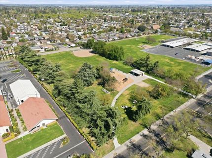 209 Tokay Ave, Modesto, CA 95350 Photo