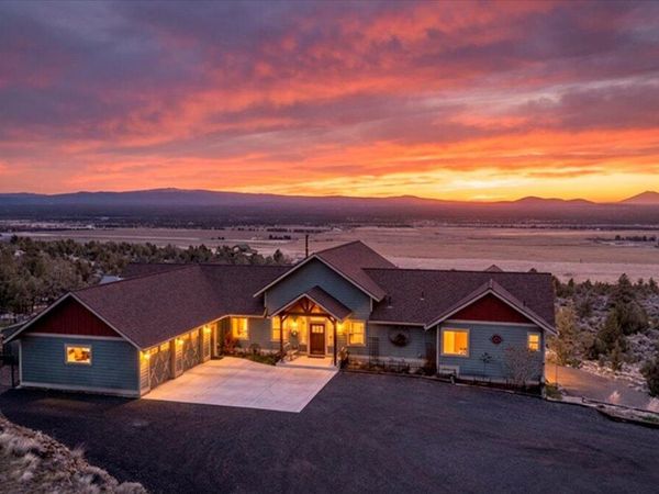 12365 SW Reif Road, Powell Butte, OR 97753