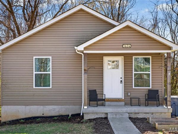 1624 Missouri Avenue , Pacific, MO 63069