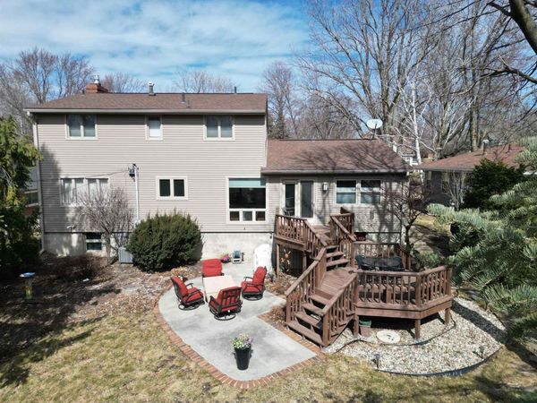 1310 W 6TH ST, Storm Lake, IA 50588