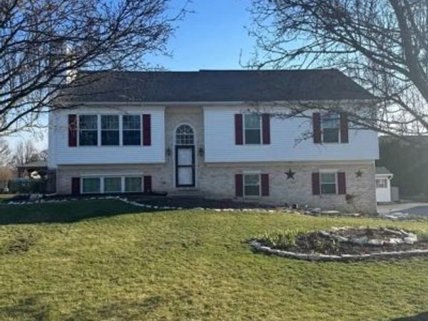 26 RYE LANE , PALMYRA, PA 17078