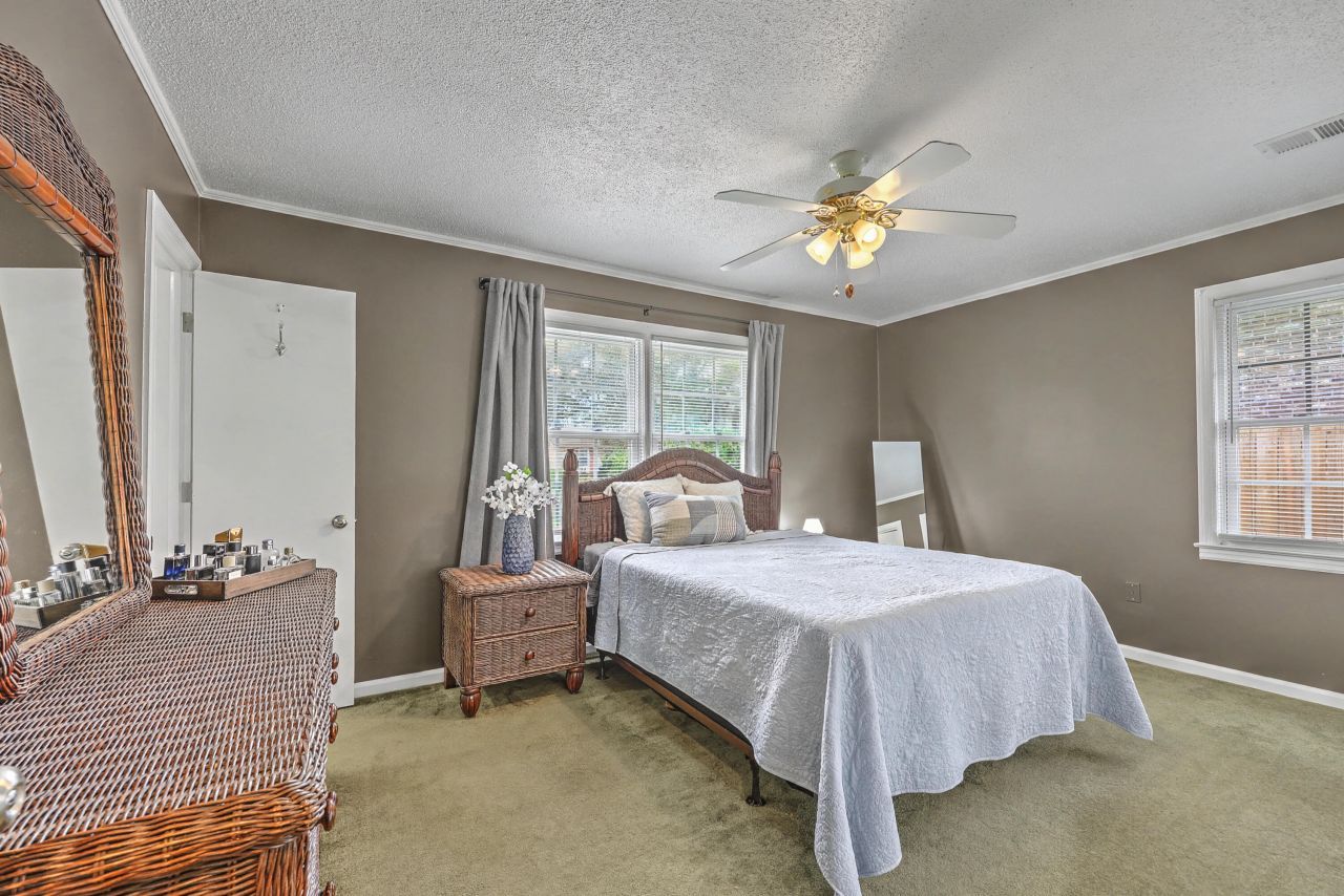 113 Jackson Road Photo 19