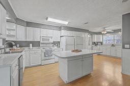 113 Jackson Road photo 4