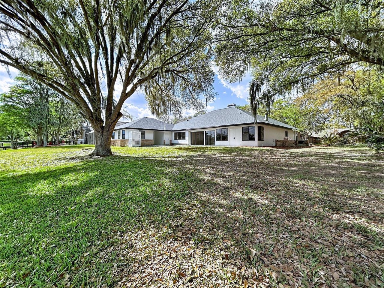 2881 Hammock Drive, Plant City, FL 33566 Photo