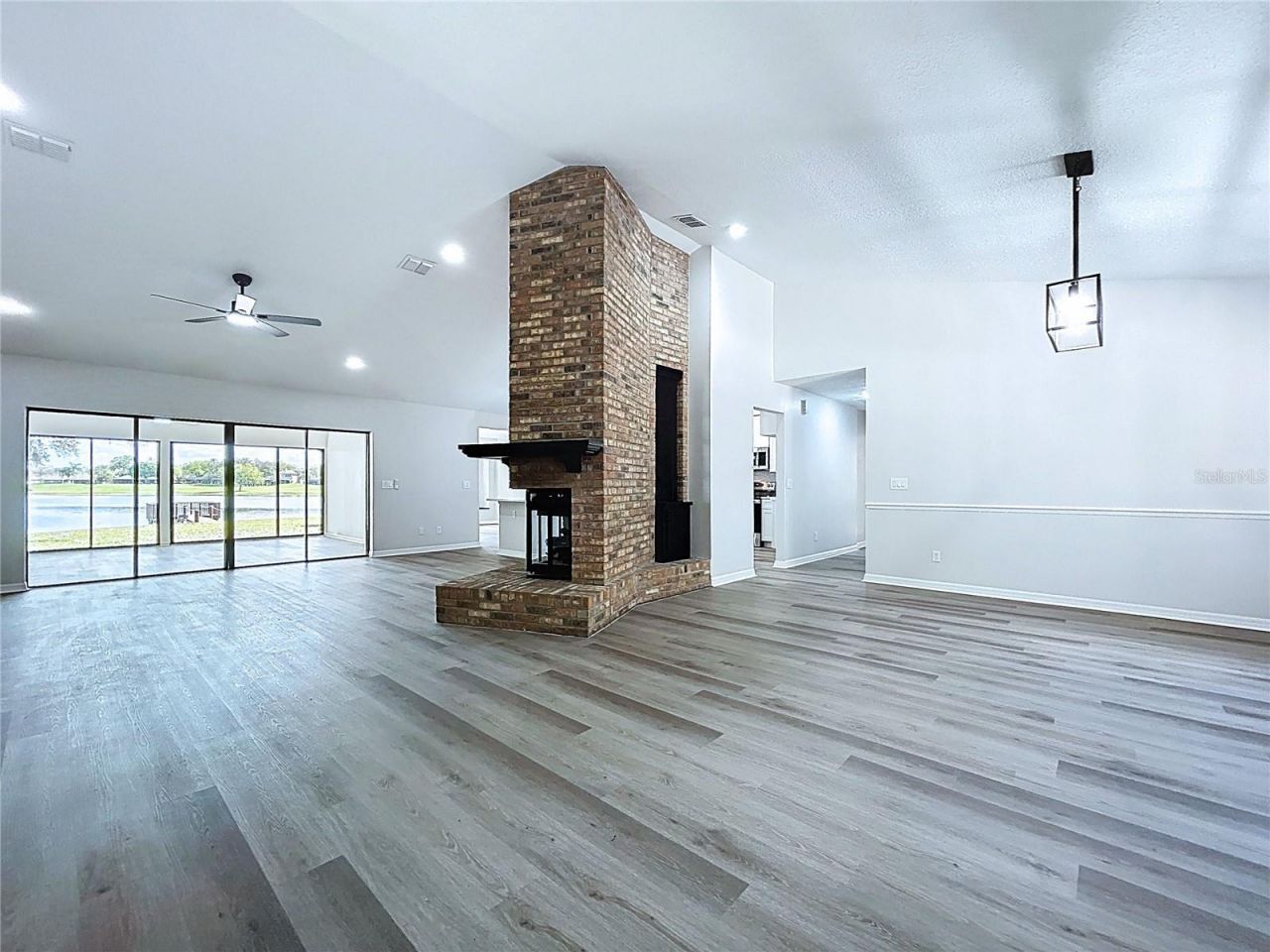 2881 Hammock Drive, Plant City, FL 33566 Photo