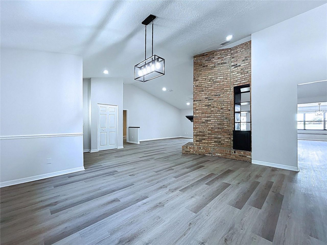 2881 Hammock Drive, Plant City, FL 33566 Photo