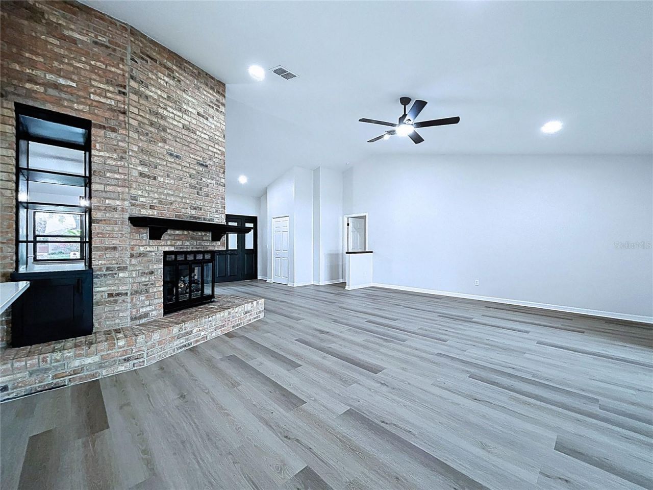 2881 Hammock Drive, Plant City, FL 33566 Photo