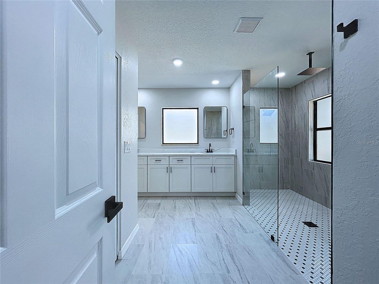 2881 Hammock Drive, Plant City, FL 33566 Photo