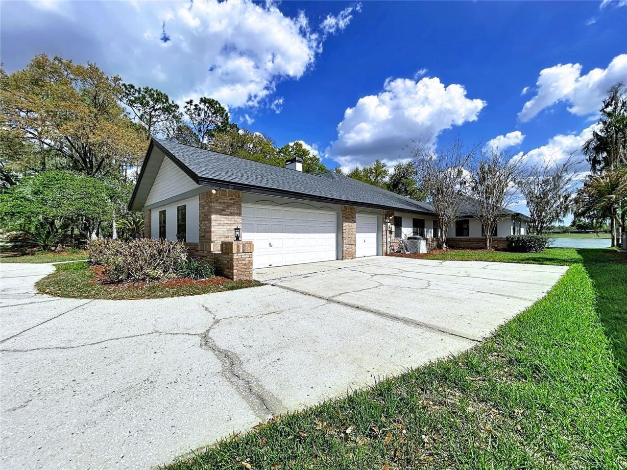 2881 Hammock Drive, Plant City, FL 33566 Photo