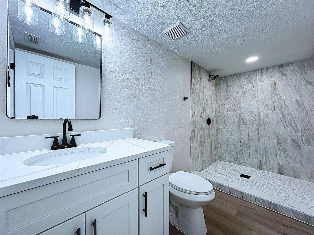 2881 Hammock Drive, Plant City, FL 33566 Photo