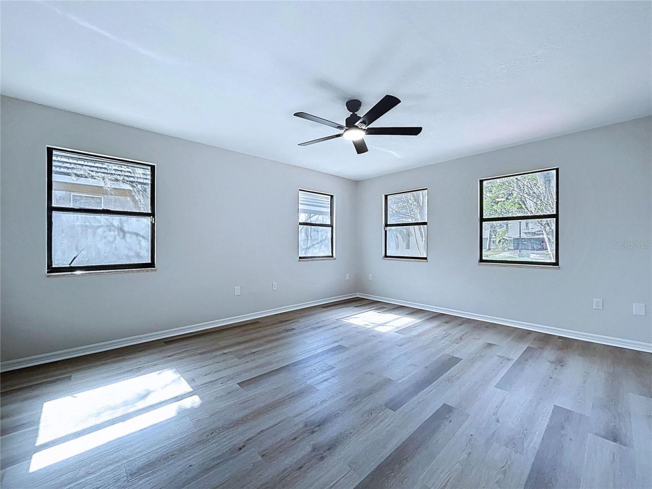 2881 Hammock Drive, Plant City, FL 33566 Photo