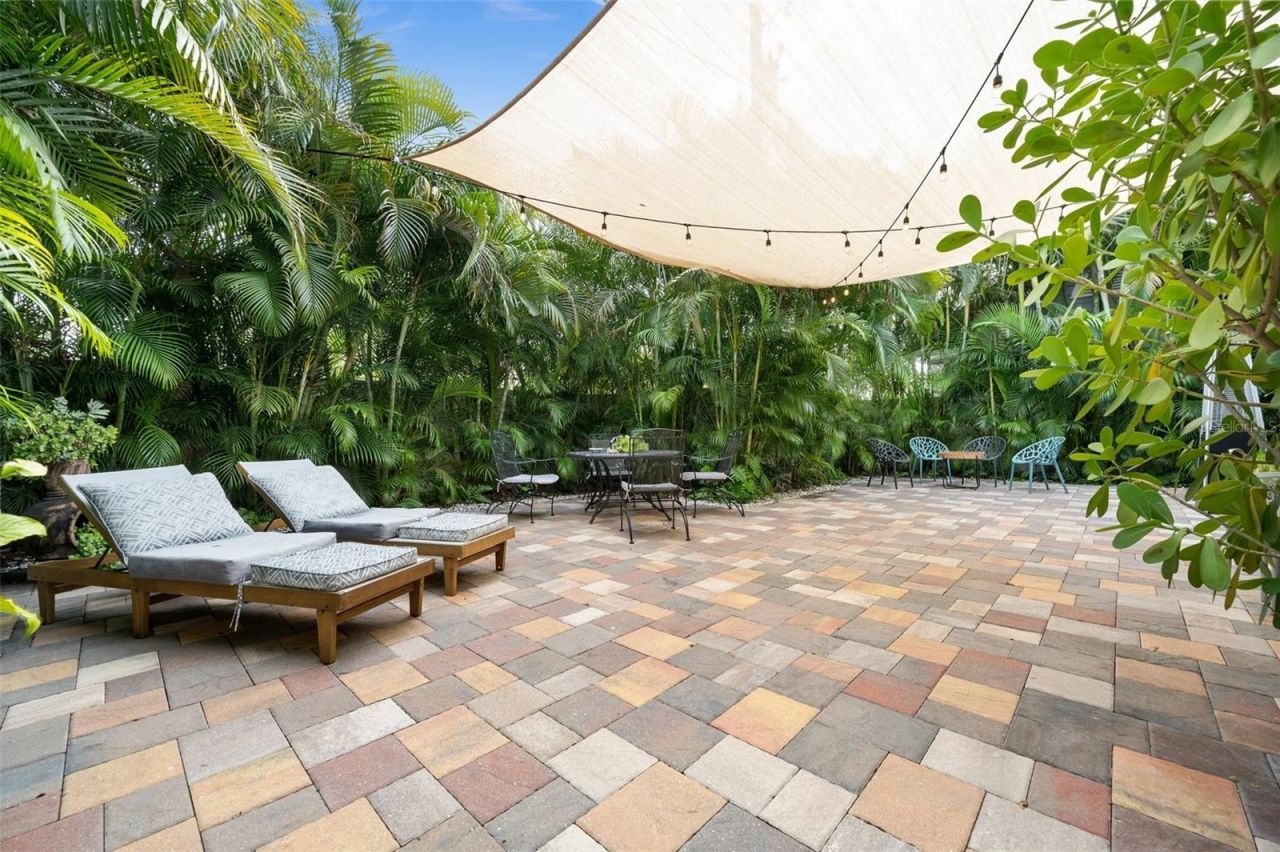 325 49th Street N, Saint Petersburg, FL 33710 Photo