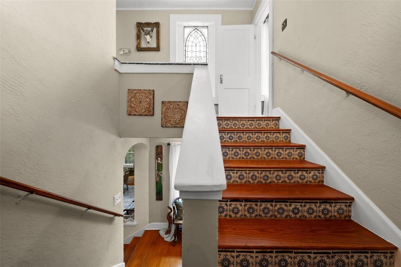 325 49th Street N, Saint Petersburg, FL 33710 Photo