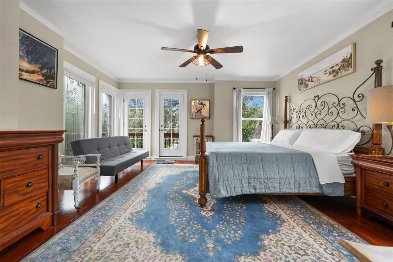 325 49th Street N, Saint Petersburg, FL 33710 Photo