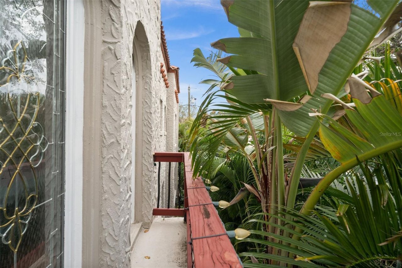 325 49th Street N, Saint Petersburg, FL 33710 Photo