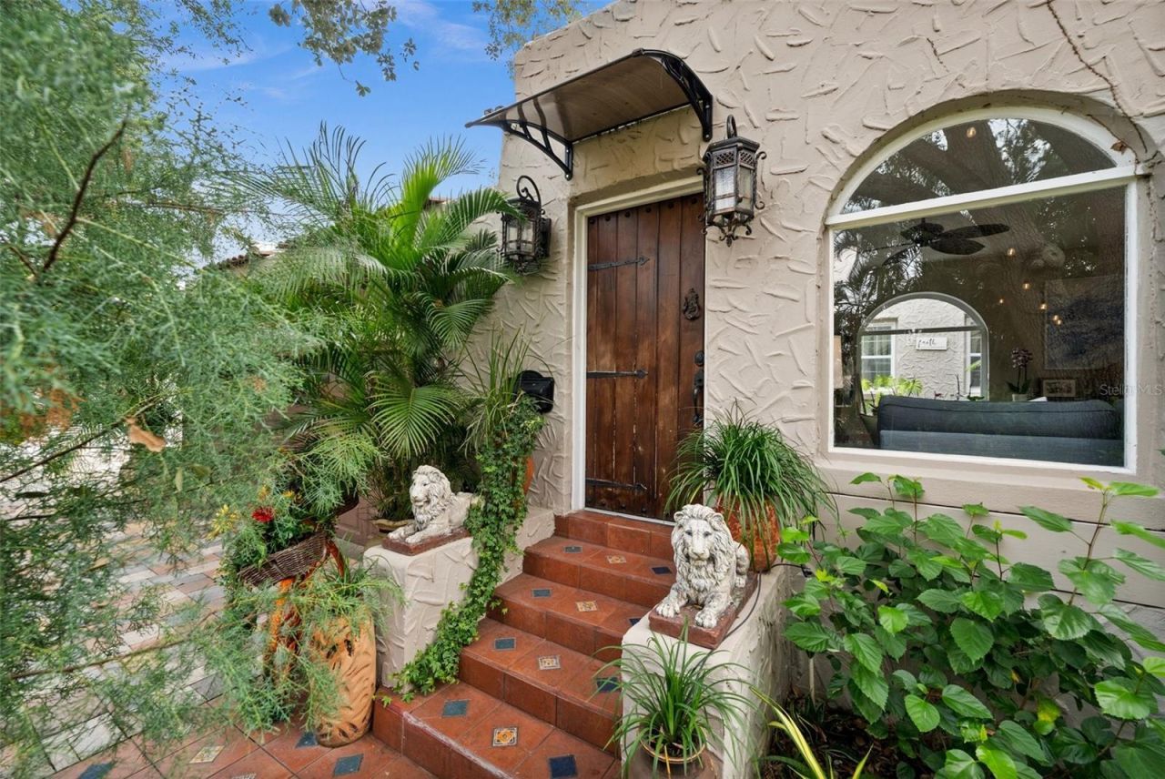 325 49th Street N, Saint Petersburg, FL 33710 Photo