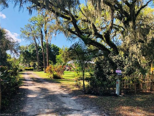 17520 Taylor RD, ALVA, FL 33920