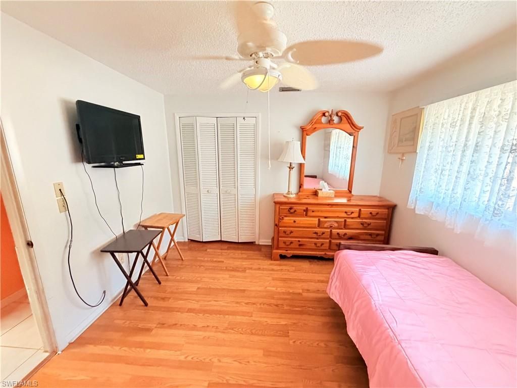 1439 SE 15th St, Cape Coral, FL 33990 Photo