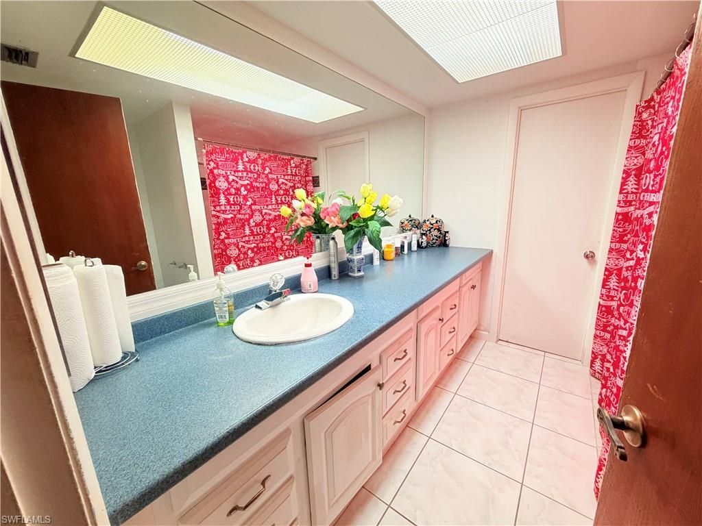 1439 SE 15th St, Cape Coral, FL 33990 Photo
