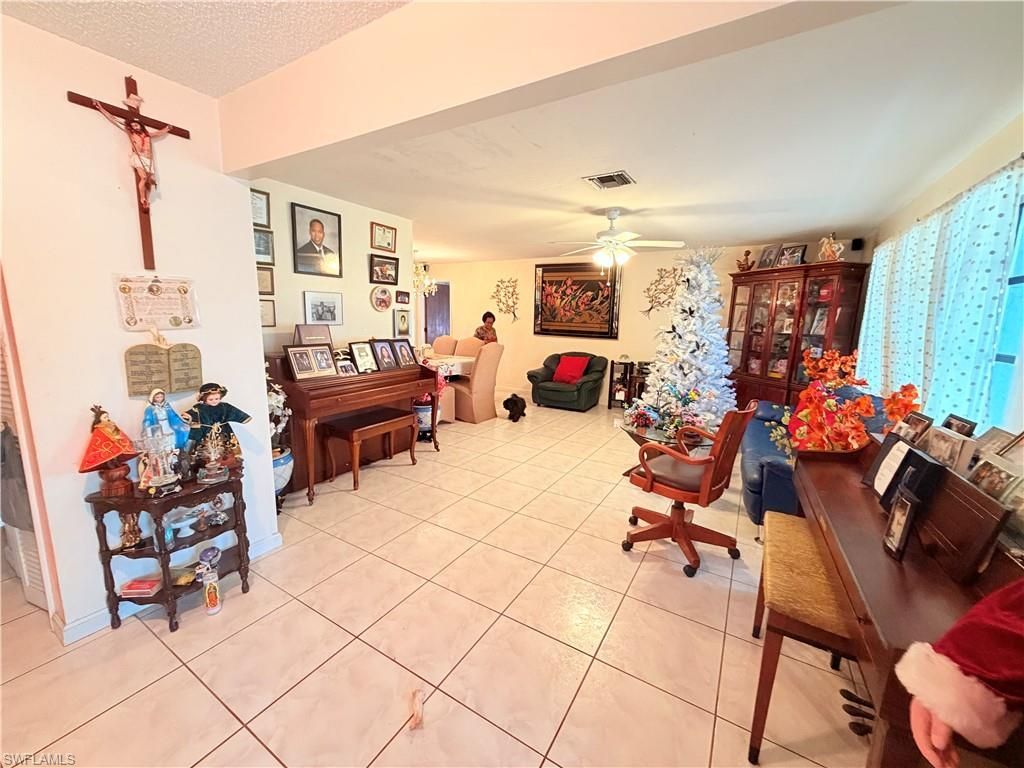 1439 SE 15th St, Cape Coral, FL 33990 Photo