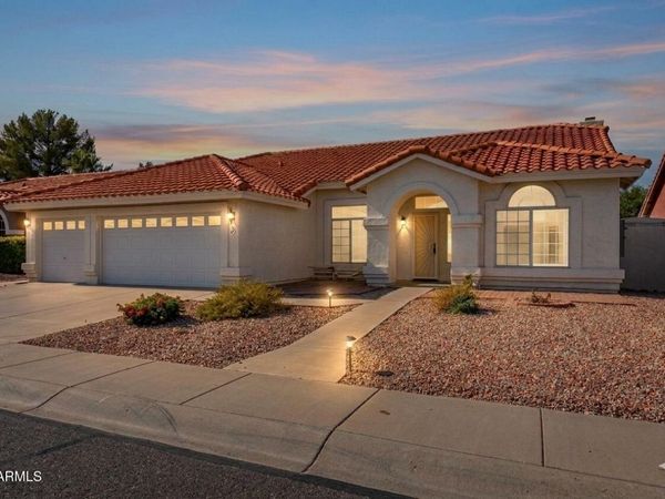 1470 S VILLAS Court, Chandler, AZ 85286