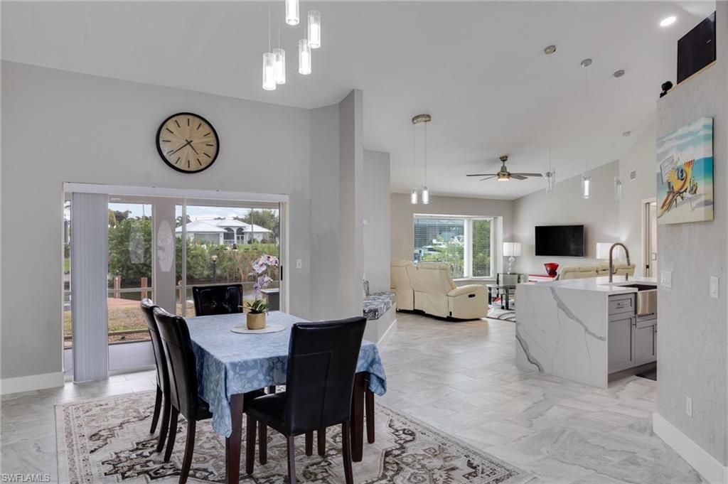 2244 SW 28th St, Cape Coral, FL 33914 Photo