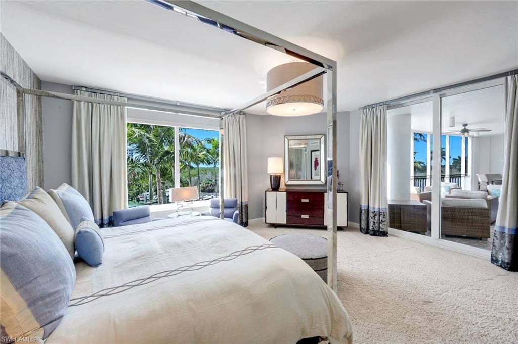 13675 Vanderbilt Dr, Unit 406, Naples, FL 34110 Photo