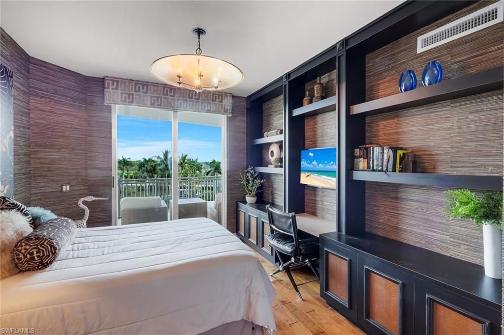 13675 Vanderbilt Dr, Unit 406, Naples, FL 34110 Photo