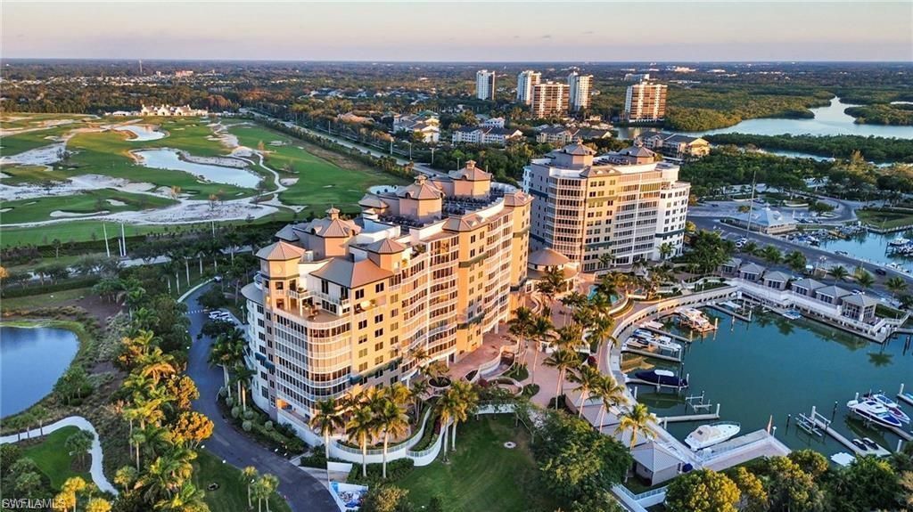 13675 Vanderbilt Dr, Unit 406, Naples, FL 34110 Photo