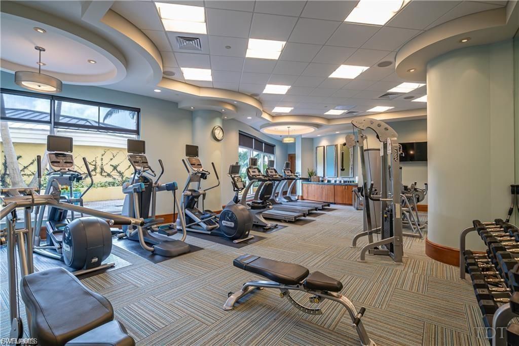 13675 Vanderbilt Dr, Unit 406, Naples, FL 34110 Photo