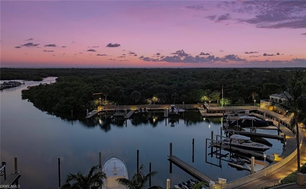 13675 Vanderbilt Dr, Unit 406, Naples, FL 34110 Photo