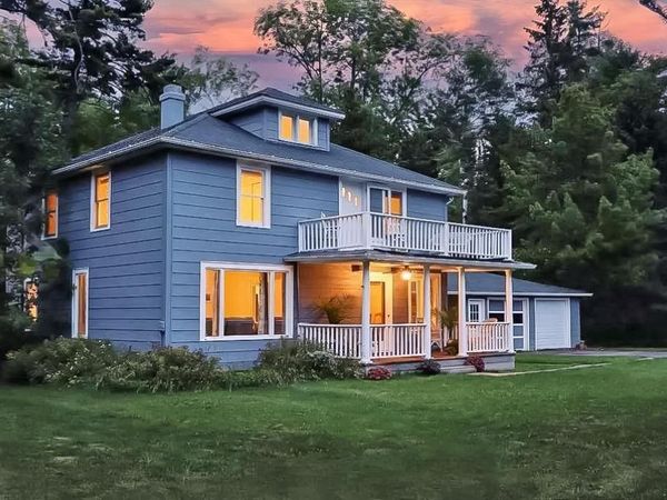 804 Middle Rd, La Pointe, WI 54850