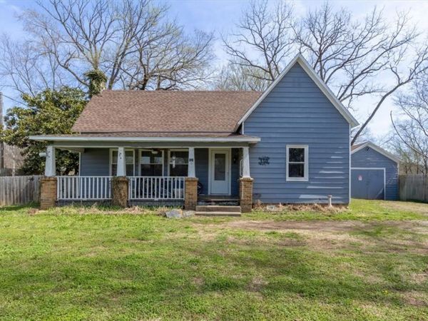 150 S Center Street, Elkins, AR 72727